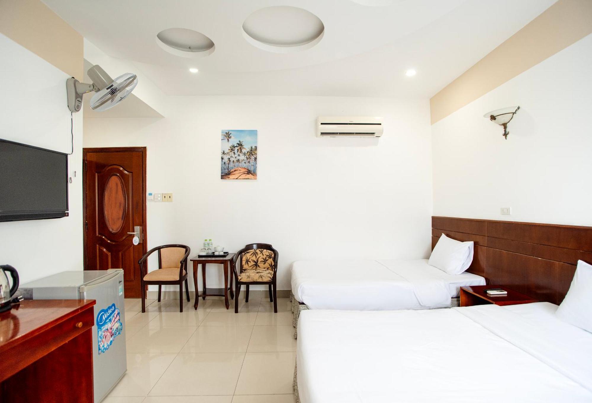 Eden Quy Nhon Hotel Buitenkant foto