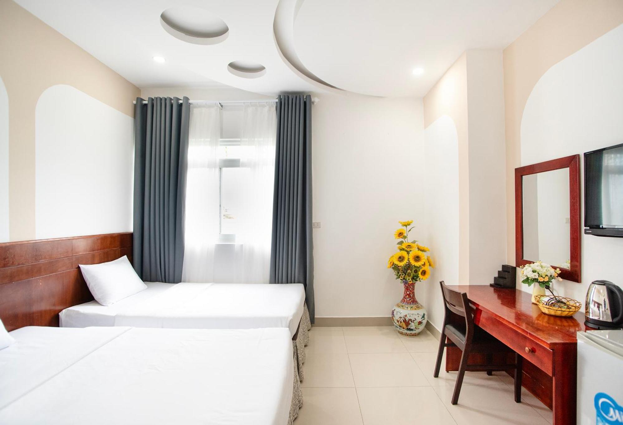 Eden Quy Nhon Hotel Buitenkant foto