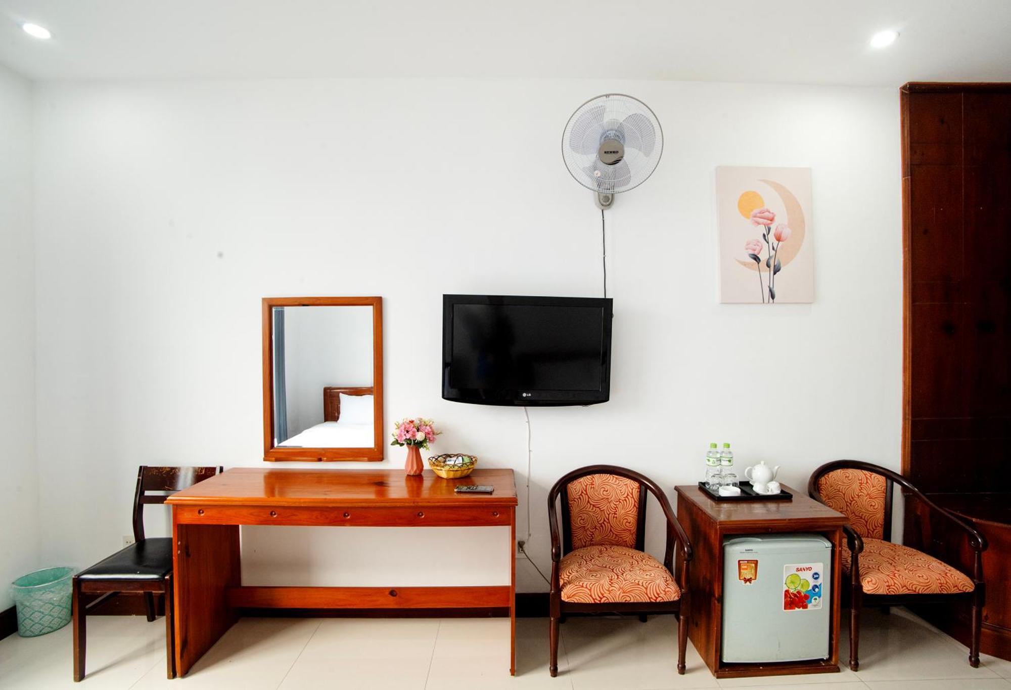 Eden Quy Nhon Hotel Buitenkant foto