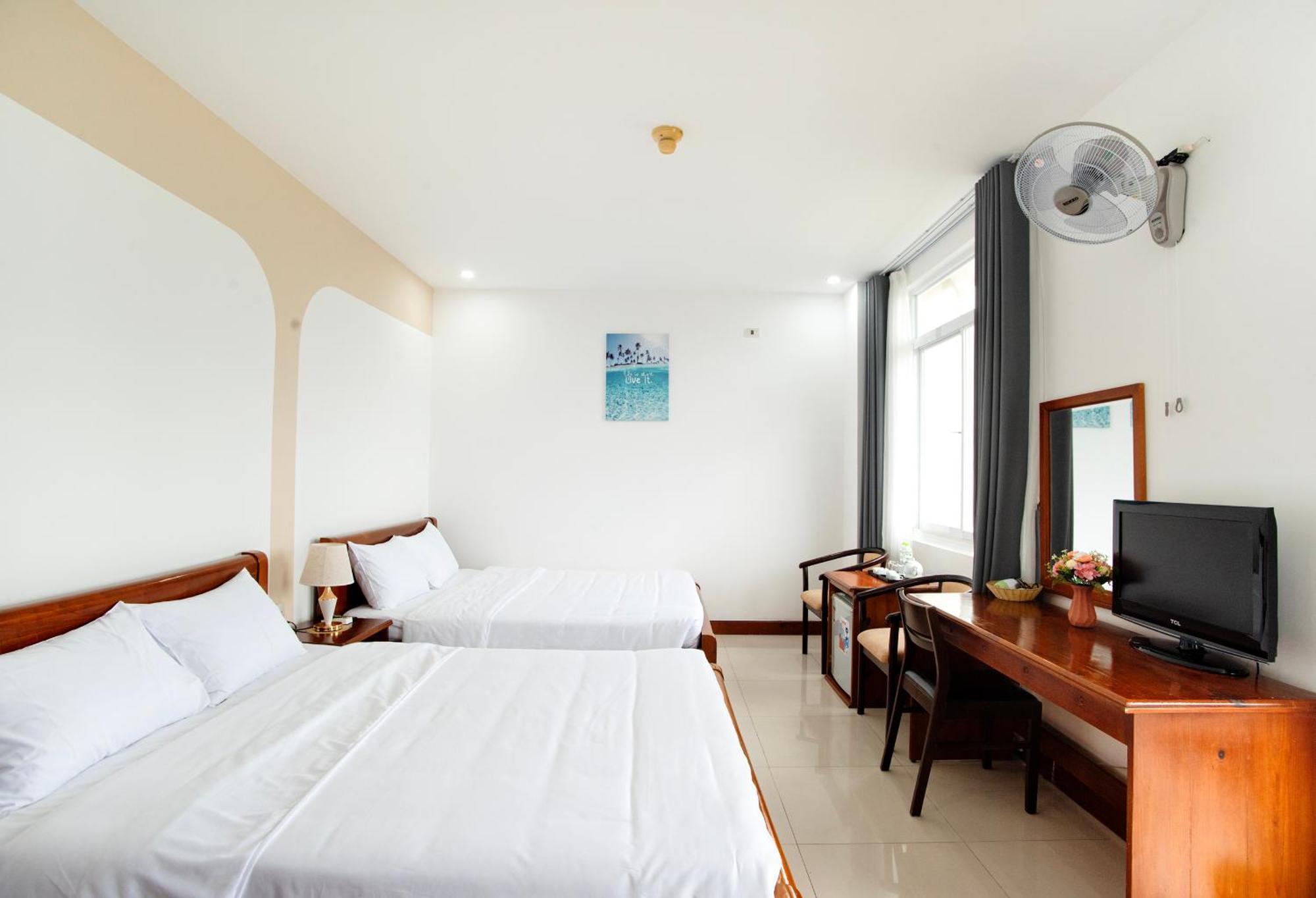 Eden Quy Nhon Hotel Buitenkant foto