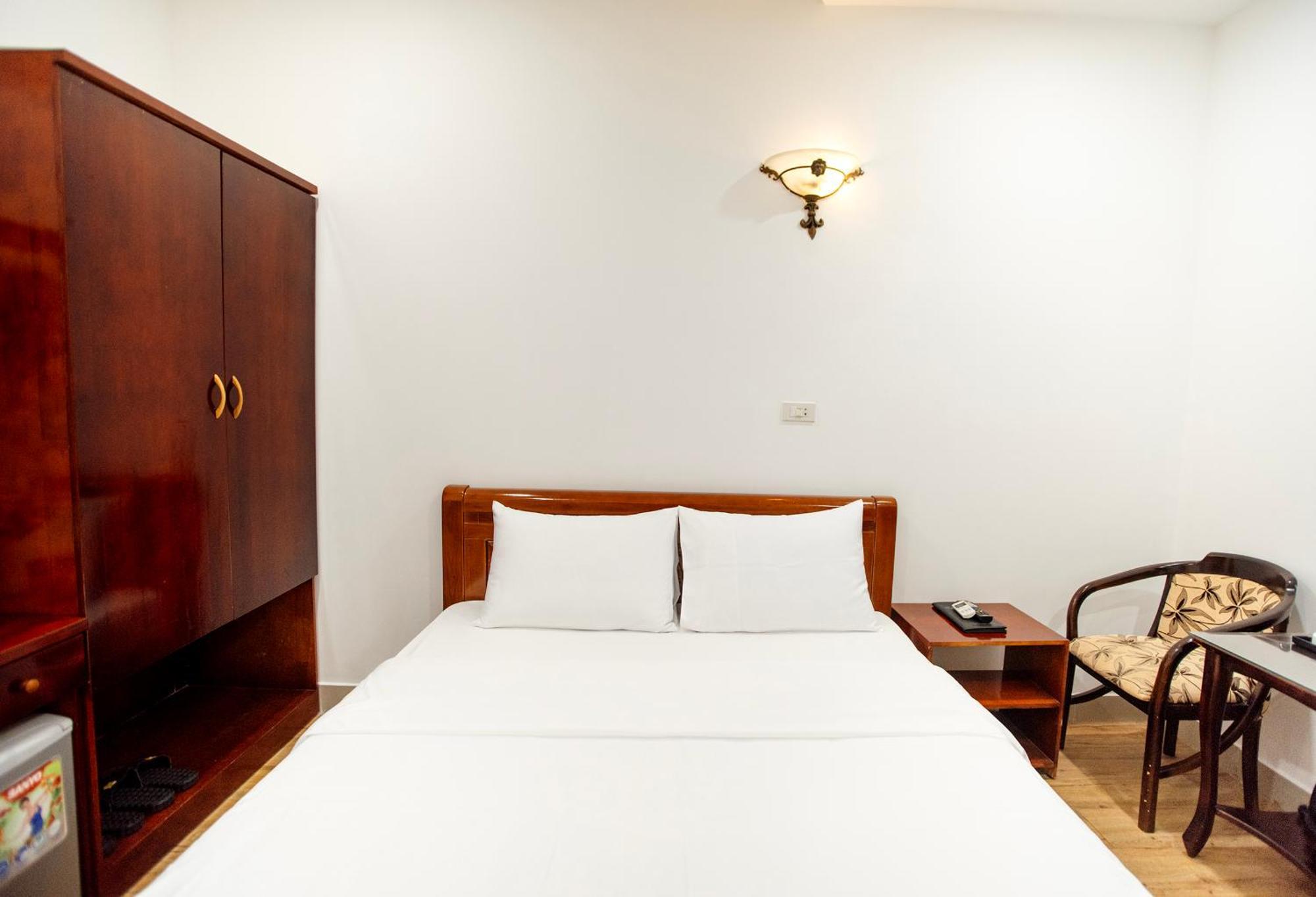 Eden Quy Nhon Hotel Buitenkant foto
